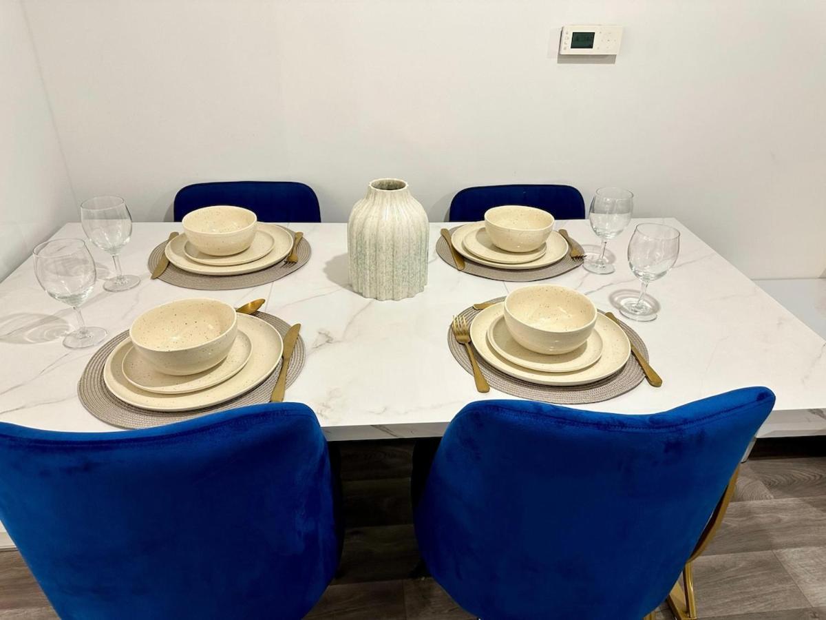 Stylish 2-bedroom In Apartment Birmingham